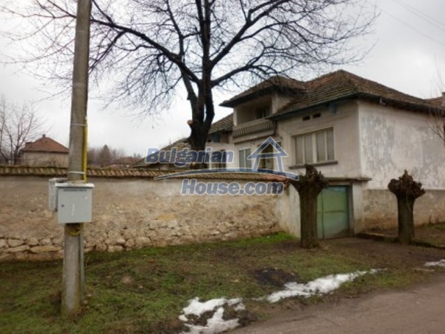 11825:2 - Spacious rural house near Vratsa with vast garden
