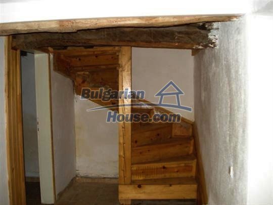 5477:15 - Cozy bulgarian house for sale in Elhovo region