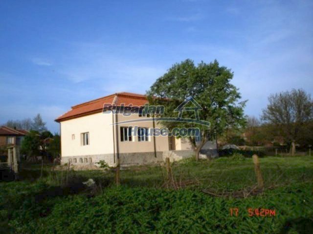 11885:13 - Large cheap house near Elhovo with great investment potential