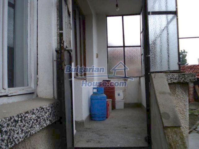 11916:11 - Spacious ground floor for sale in the lovely town of Elhovo