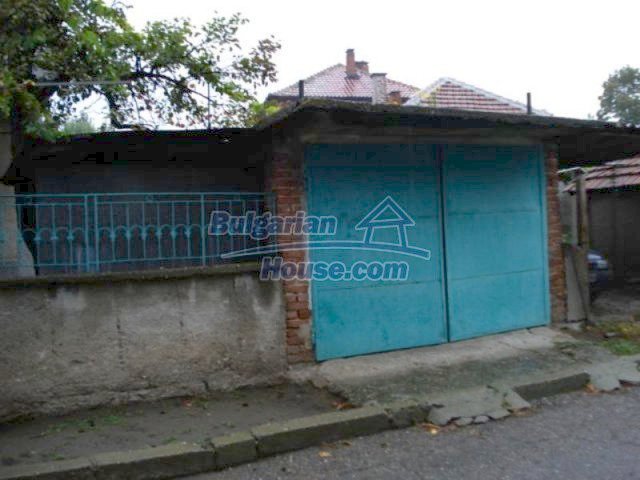 11916:16 - Spacious ground floor for sale in the lovely town of Elhovo