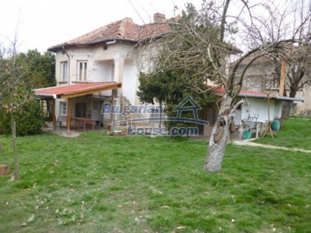 12089:2 - Lovely cheap house 40 km from Vratsa near dam and hills