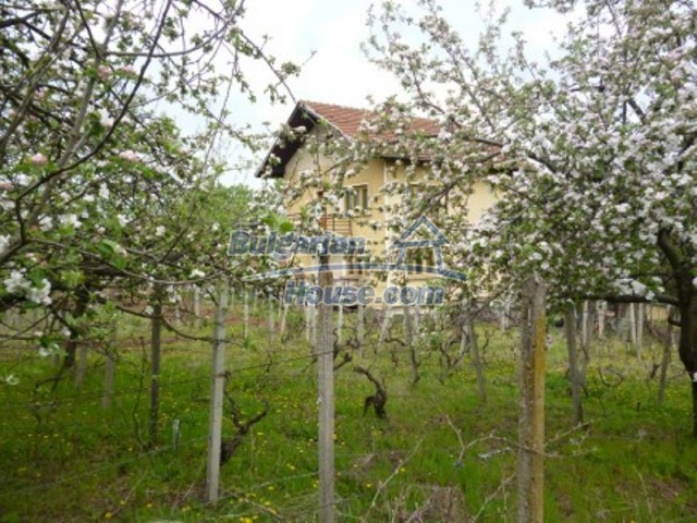 12090:6 - Large three-storey house 3 km away from Vratsa – nice views