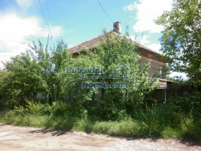 Houses / Villas for sale near Vratsa - 12157