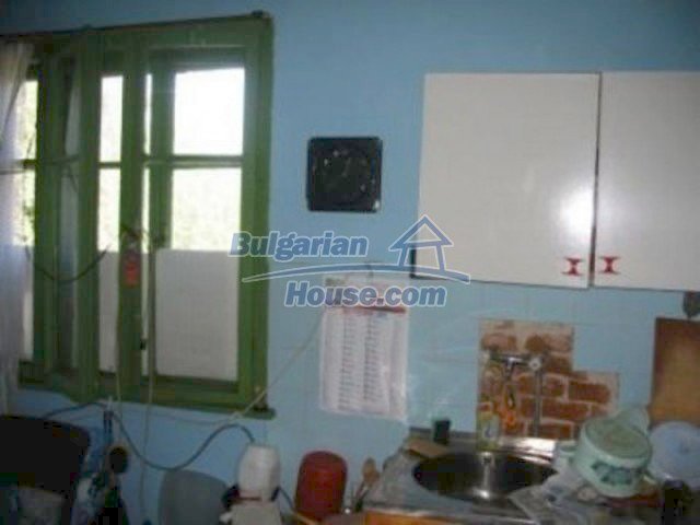 12163:9 - Property with nice views – house and large garden near Vratsa