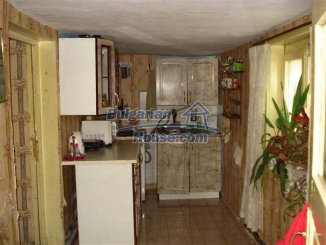 12188:1 - Well presented and affordable house near downtown - Elhovo