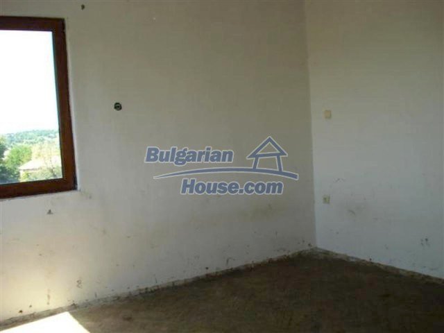 12206:20 - Very cozy and advantageous Bulgarian property near Elhovo