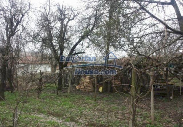 12209:3 - Cheap completed house with huge garden near Razgrad