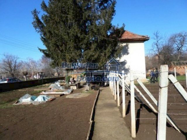 12227:12 - Charming Bulgarian house with garden in the countryside - Vratsa