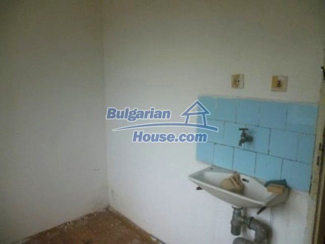 12252:11 - Low-priced rural house in good condition - Vratsa