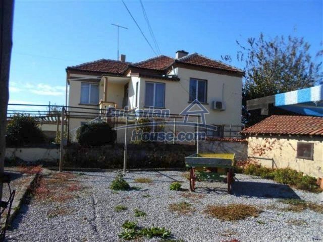 12275:1 - Attractive furnished house with swimming pool near Yambol 