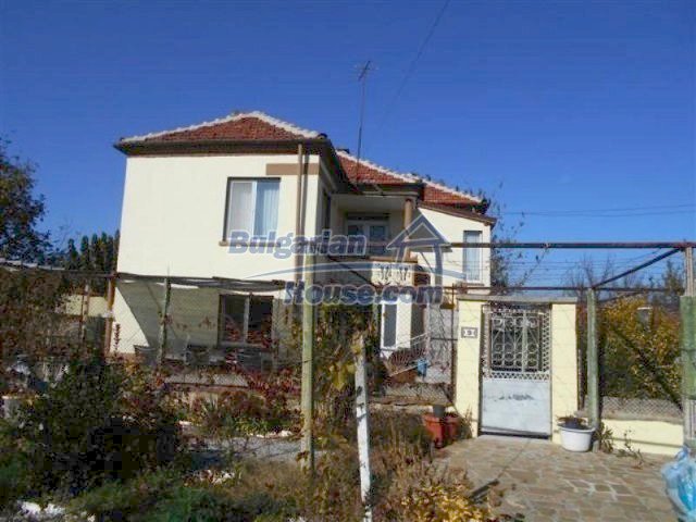 12275:2 - Attractive furnished house with swimming pool near Yambol 