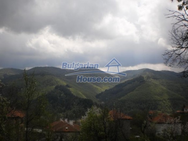 12296:17 - Property near Pamporovo ski resort with lovely mountain views