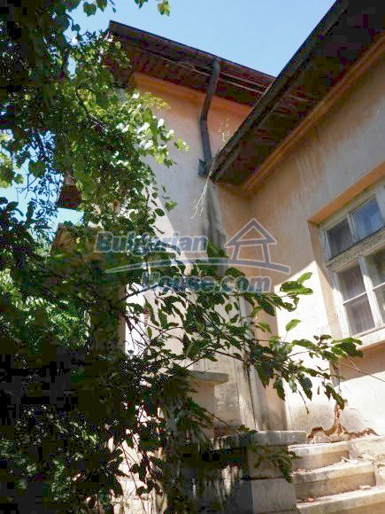 12449:4 - Болгарский дом в Врачанской области, возле леса, 3700sq.м сад