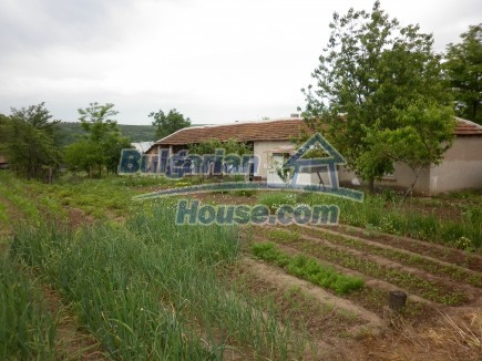 12518:30 - Rural Bulgarian house near river and big garden 4000 sq.m,Vratsa