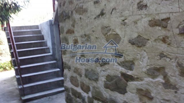 12559:16 - Bulgarian house in Stara Planina mountain near river 