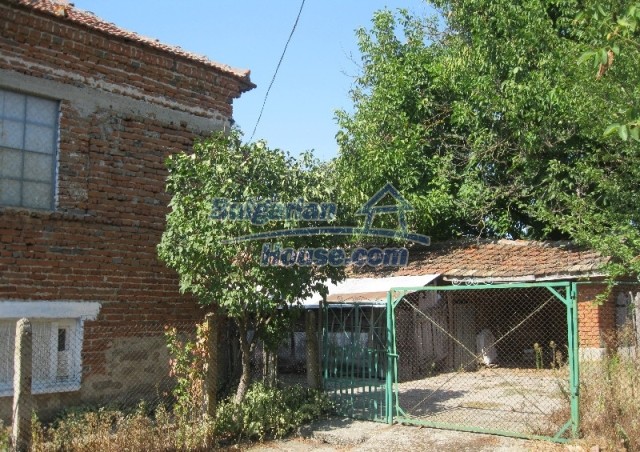 11996:2 - Nice cheap seaside house with great location - Burgas region