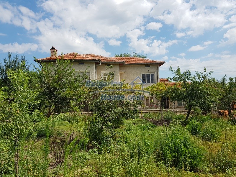 12766:2 - Cozy Bulgarian house for sale between Plovdiv & Stara Zagora