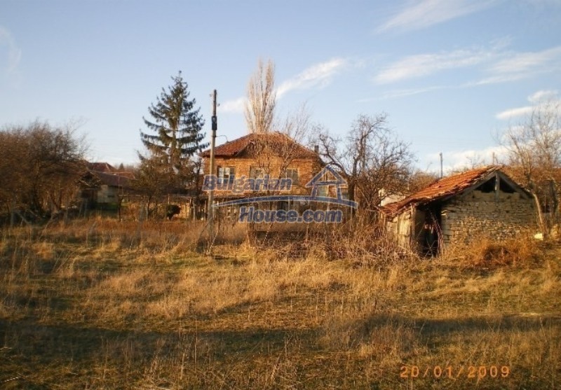 11868:4 - Extremely cheap Bulgarian property for sale in Lovech region