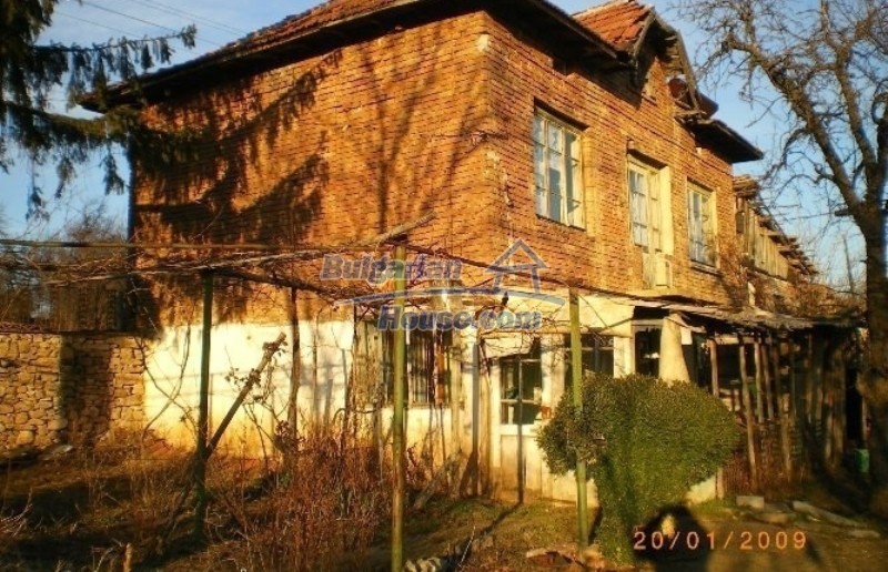 11868:1 - Extremely cheap Bulgarian property for sale in Lovech region
