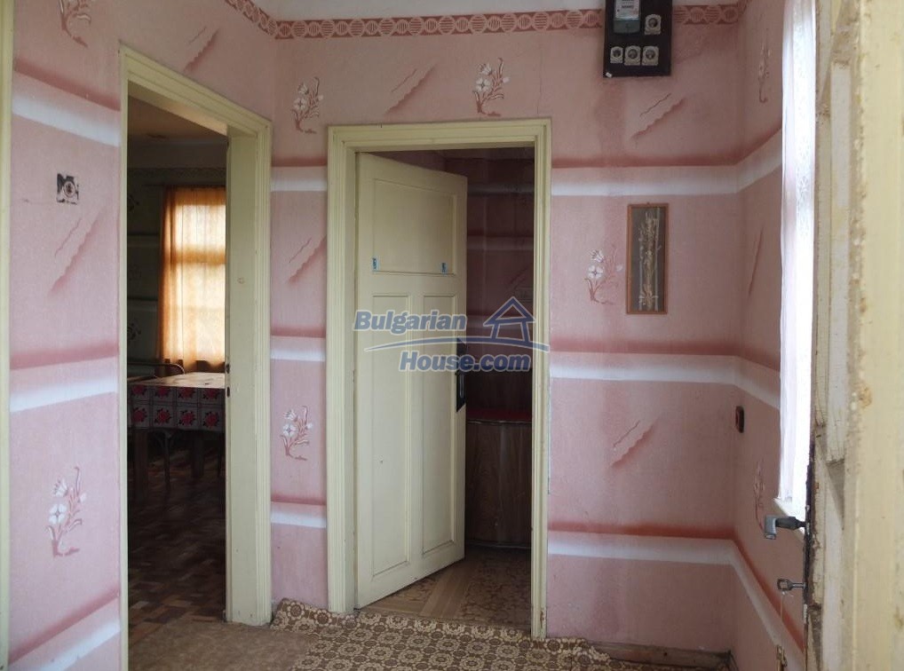 12643:31 - Property for sale 25km from the sea and 32 from Burgas