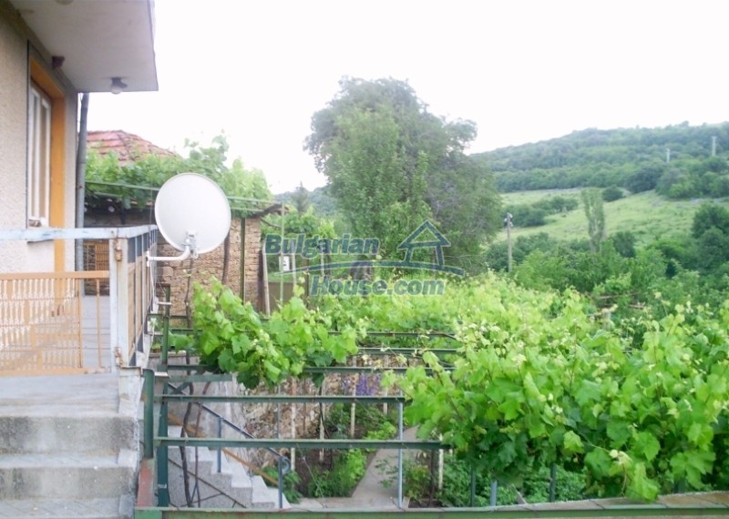 12028:12 - Gorgeous family house with a big yard near Stara Zagora