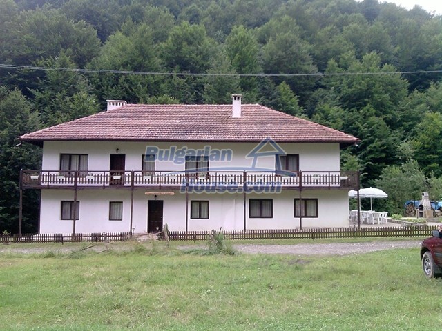 11055:23 - Gorgeous furnished and equipped house near Lovech