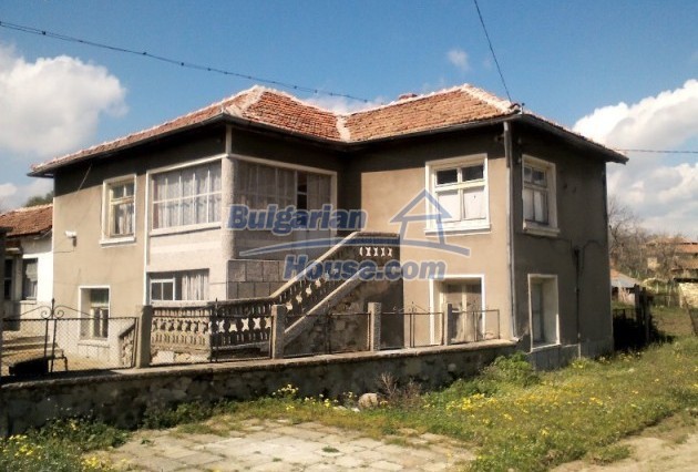 11155:1 - Sunny rural house near Svilengrad close to two borders