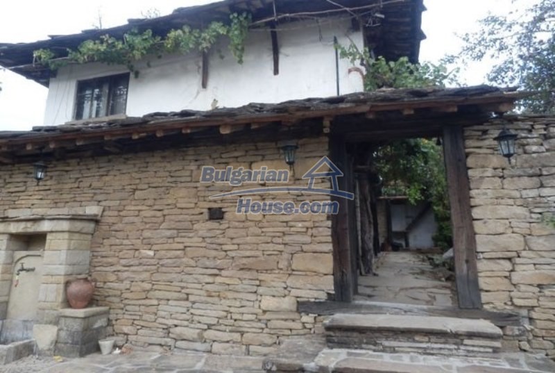 11559:8 - Unique authentic Bulgarian house near Gabrovo