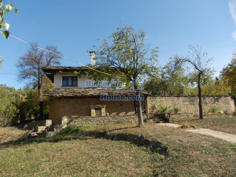 11559:1 - Unique authentic Bulgarian house near Gabrovo