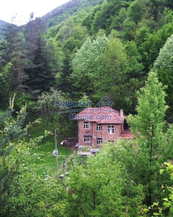 12007:6 - Lovely house in the Balkan Mountains near Veliko Turnovo