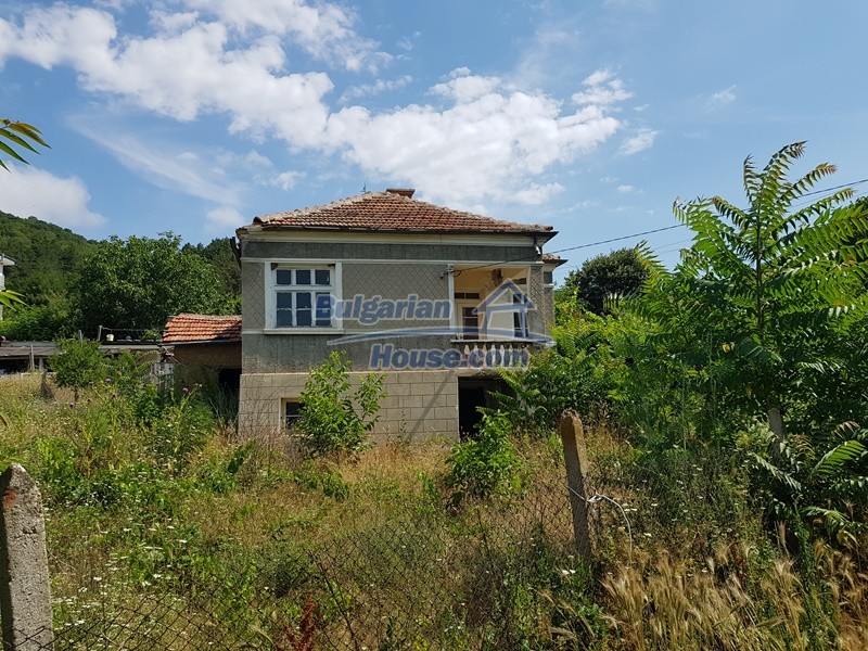 12756:51 - Bulgarian house for sale 20 km away from Sunny Beach and the sea
