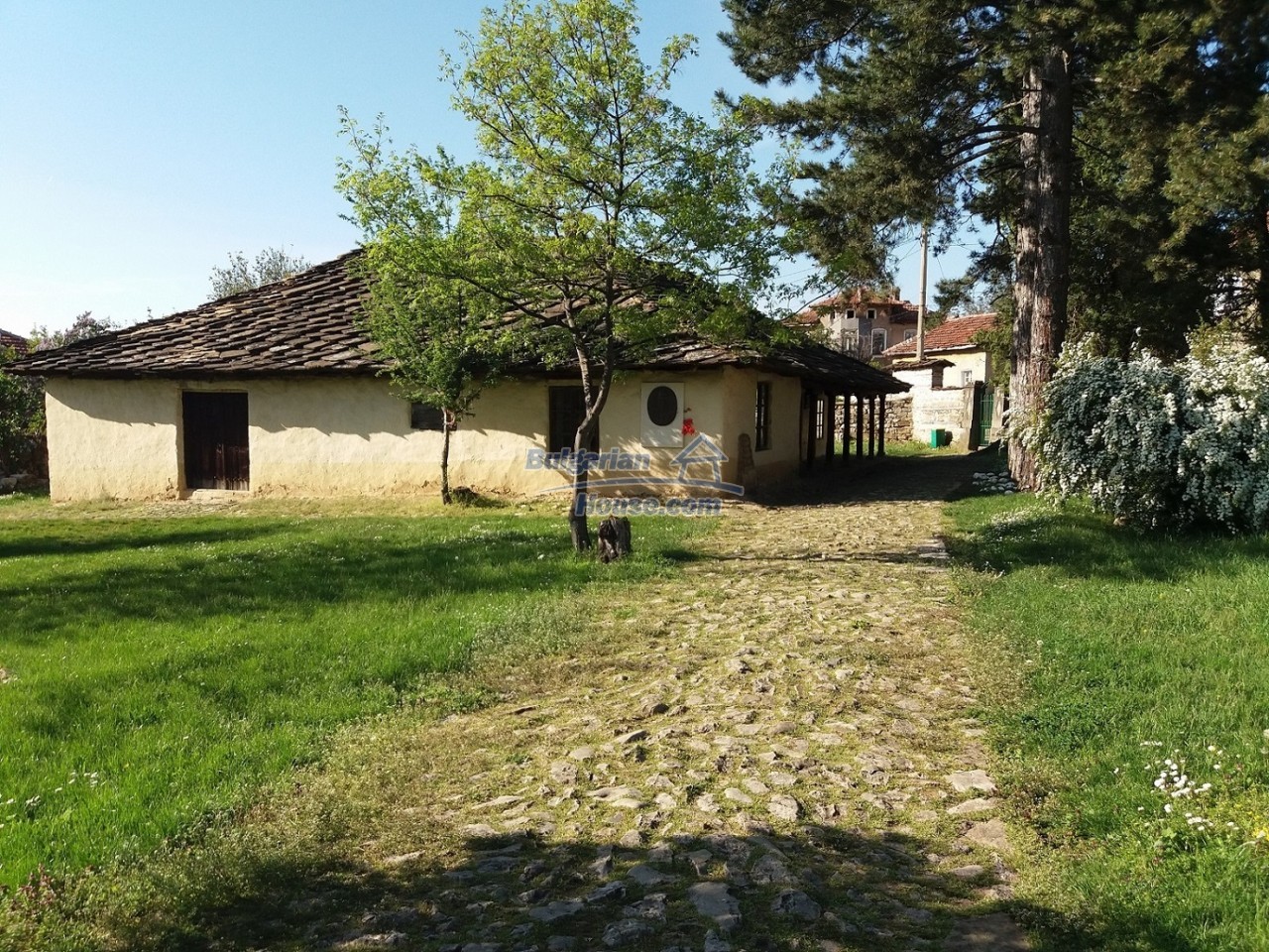 12436:13 - Industrial property for sale in Kakrina village, Lovech region
