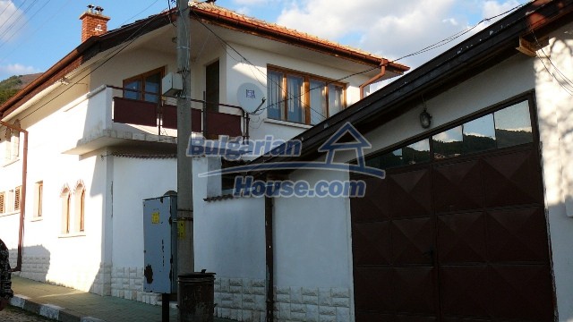 11050:1 - House for rent and sale in Stara Zagora region,near lake and SPA