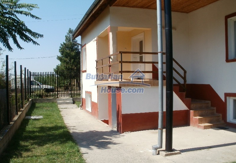 11634:1 - Partly furnished house in excellent condition near Danube River