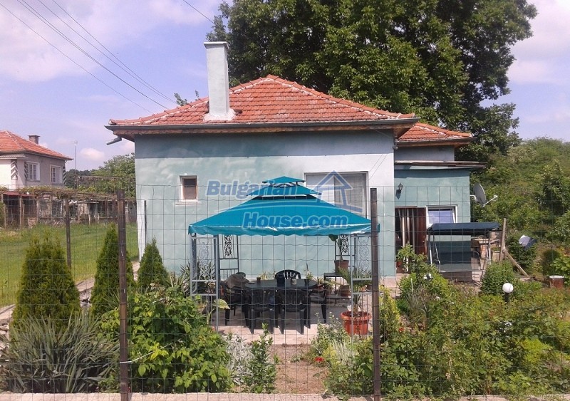 12003:1 - Lovely completed Bulgarian house near Stara Zagora