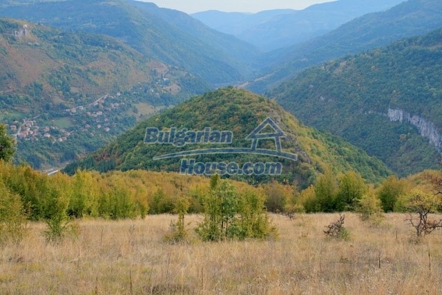 11056:13 - Furnished property near Sofia, astounding mountain views