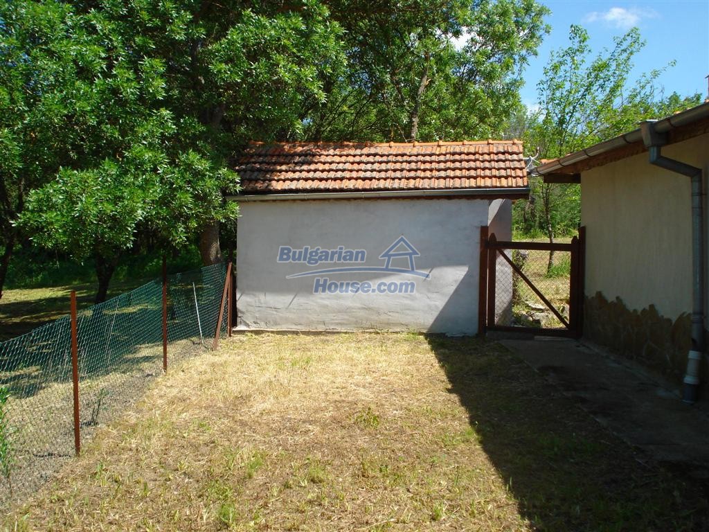 12550:30 - Marvellous renovated Bulgarian house in beautiful Elhovo area 