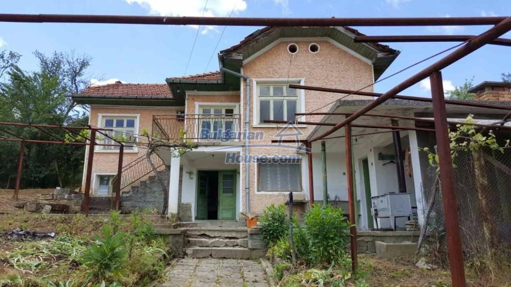 12673:2 - House with stunning mountain views in Gabrovo region