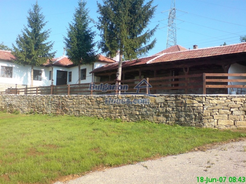 12787:5 - Bulgarian property with big garden 15 km from Veliko Tarnovo 