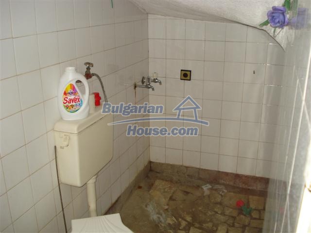 12812:10 - Brick Built house for sale at the center of Elhovo town 