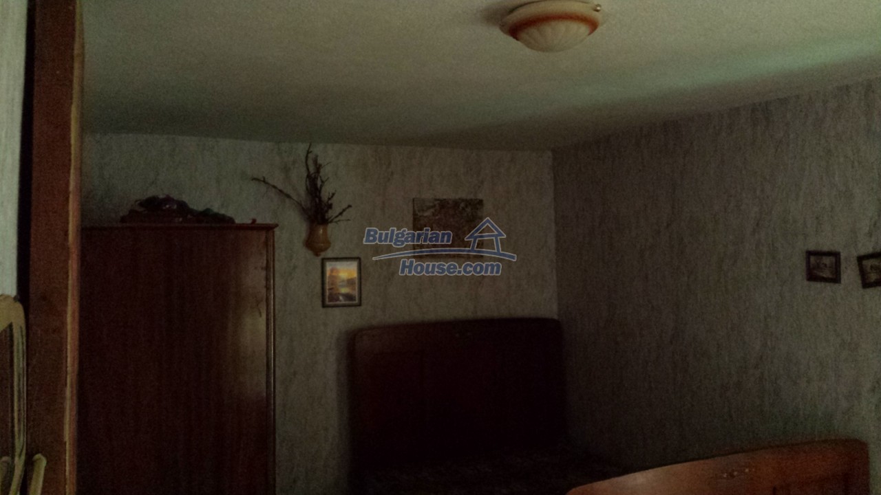 12860:34 - House with swimming pool 50 km from Veliko Tarnovo 7 bedrooms