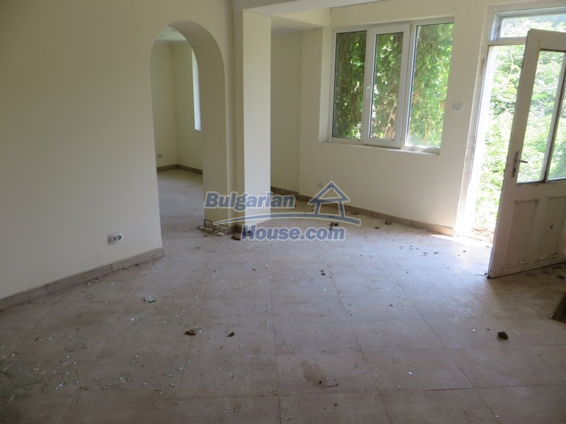 12874:16 - Renovated 2 bedroom house for sale near Veliko Tarnovo