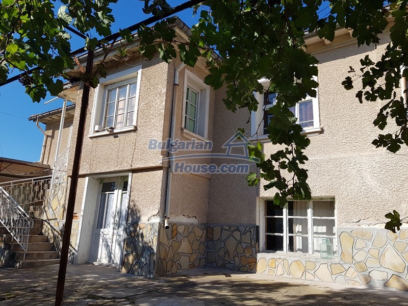 12937:1 - House in good condition between Plovdiv and Stara Zagora
