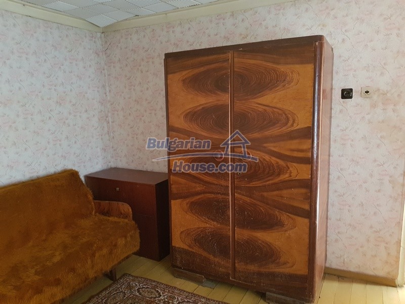 12937:50 - House in good condition between Plovdiv and Stara Zagora