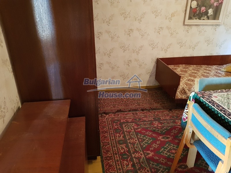 12937:60 - House in good condition between Plovdiv and Stara Zagora
