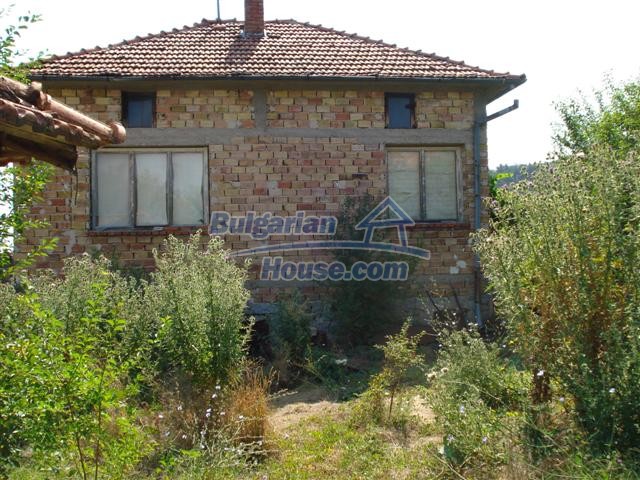 12948:2 - Brick built up Bulgarian house in Sinapovo, 15km from Elhovo