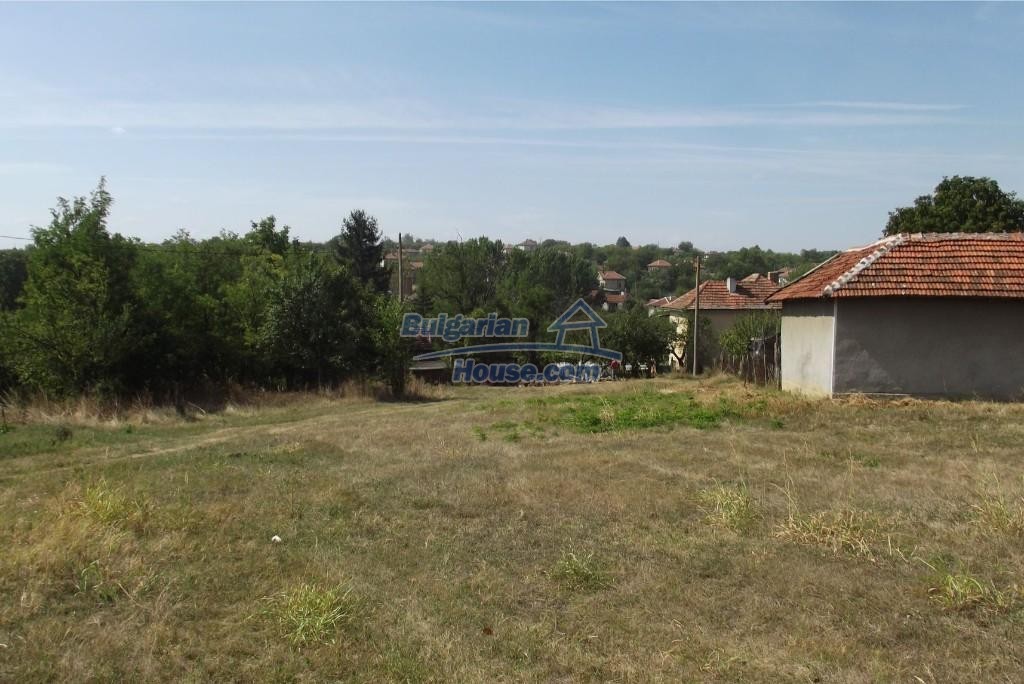 13019:39 - Bulgarian property with vast garden - 3250sq.m land Vratsa area