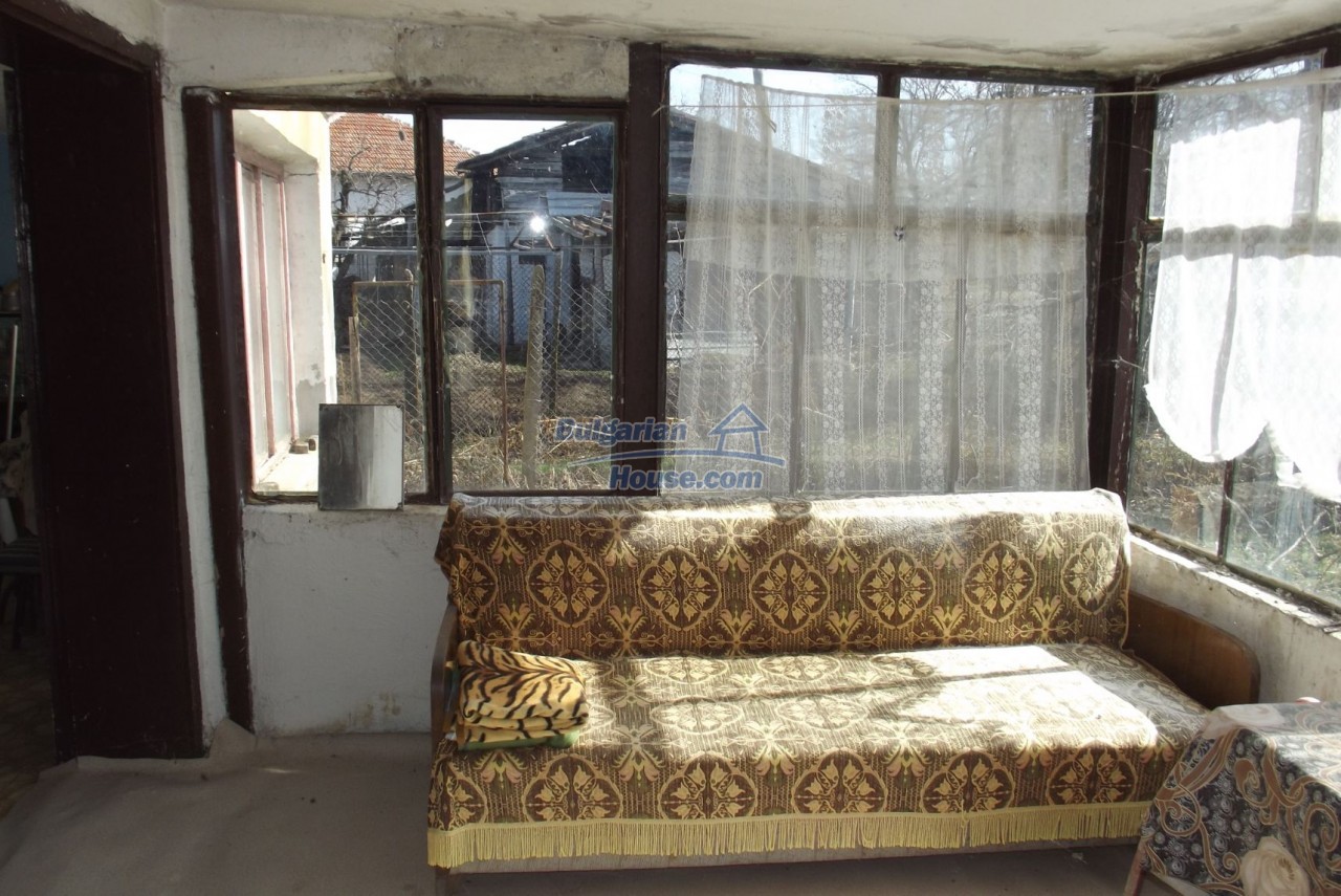 13021:19 - Cheap Bulgarian property for sale in Vratsa region near river 