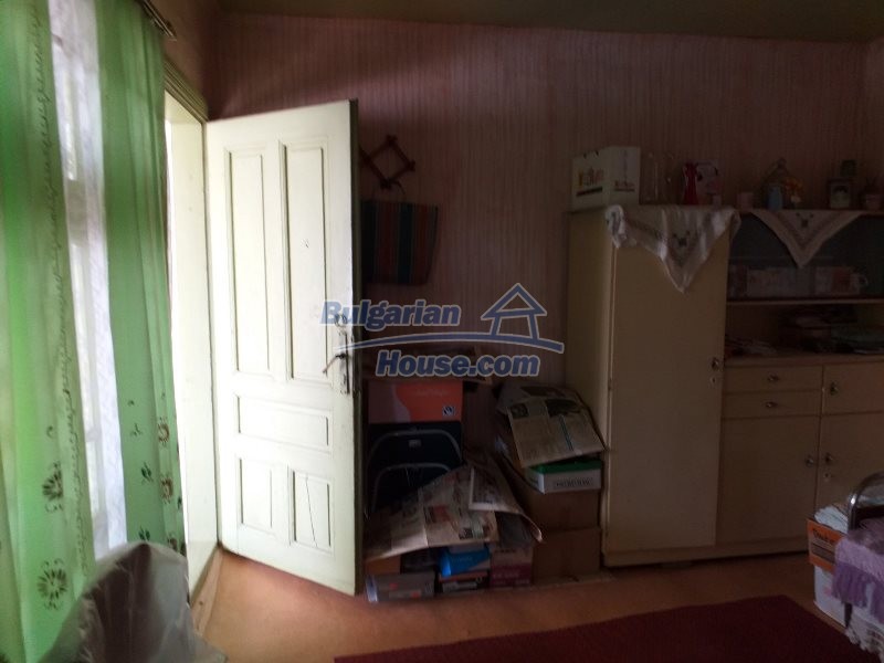 13042:26 - Cozy Bulgarian house for sale in Targovishte region  Popovo area